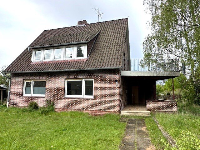 Einfamilienhaus zum Kauf provisionsfrei 199.000 € 8 Zimmer 140 m²<br/>Wohnfläche 421 m²<br/>Grundstück Wichmannsburg Bienenbüttel 29553