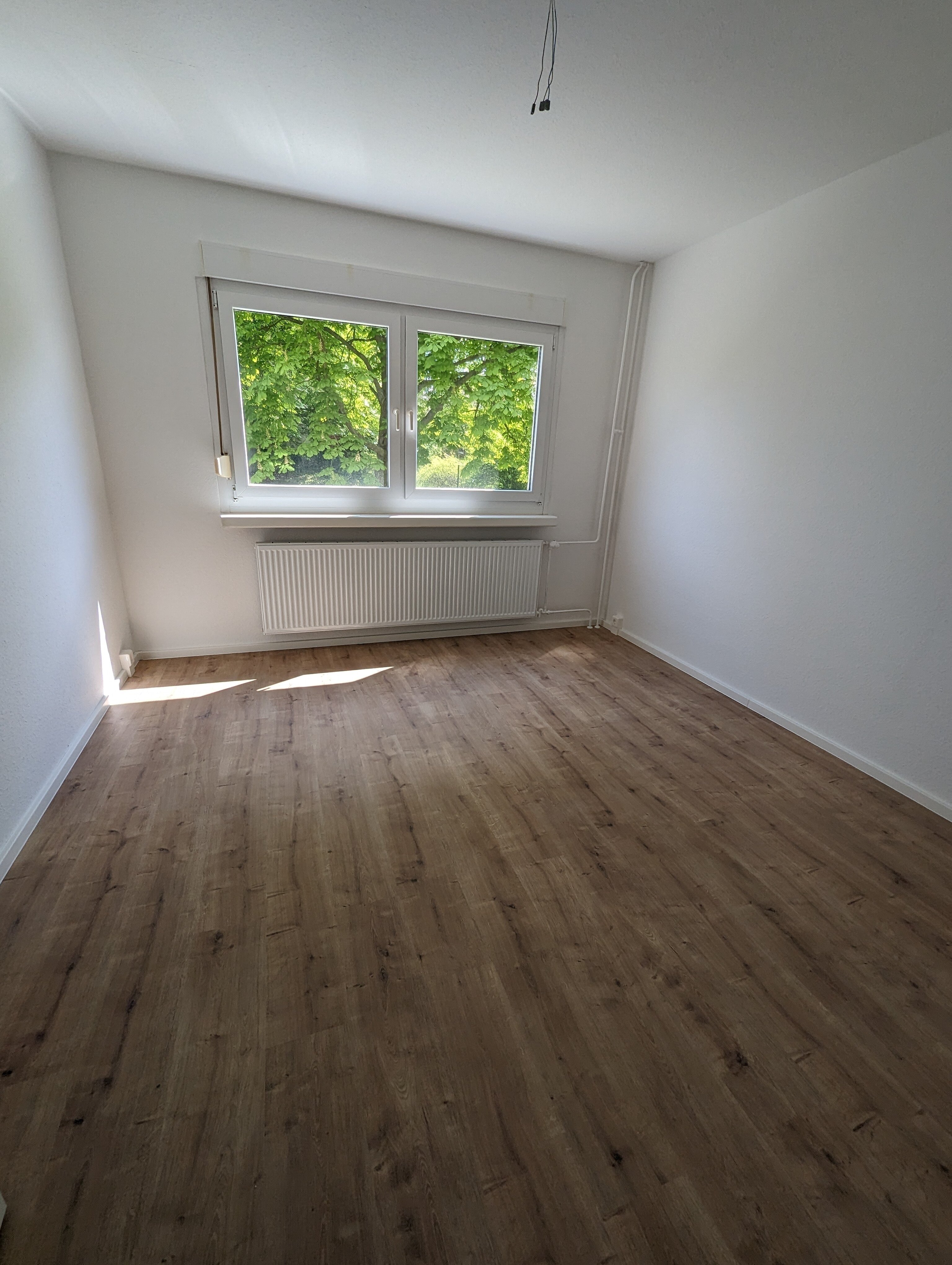 Wohnung zur Miete 476 € 4 Zimmer 68 m²<br/>Wohnfläche 2.<br/>Geschoss Kreuzerstraße 7 Silberhöhe Halle (Saale) 06132