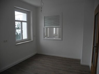 Wohnung zur Miete 325 € 2 Zimmer 60 m² Erdgeschoss Neugasse 1 Lichtenstein Lichtenstein 09350