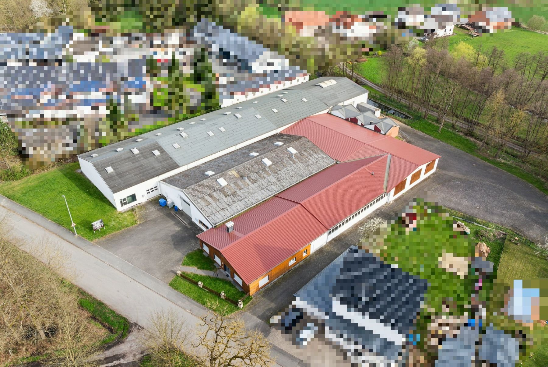 Lagerhalle zum Kauf 1.760.000 € 3.200 m²<br/>Lagerfläche Scherfede Warburg 34414