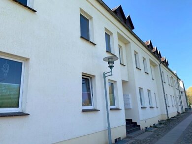 Wohnung zur Miete 495 € 3 Zimmer 56,9 m² 1. Geschoss frei ab 01.03.2025 Güstrow Güstrow 18273