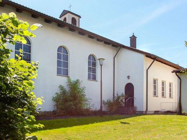 Haus zum Kauf 140.000 € 1.487 m² Grundstück Angersbach Wartenberg 36367