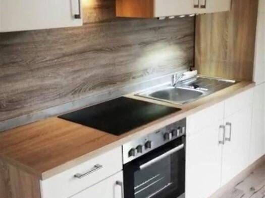 Wohnung zur Miete 314 € 3 Zimmer 57 m² EG frei ab 01.03.2026 Kirchstraße 3 Niederwiesa 09577