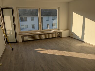 Wohnung zur Miete 525 € 3,5 Zimmer 77 m² Geschoss 2/2 Mitte Gladbeck 45966