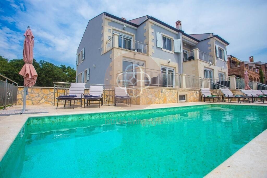 Villa zum Kauf 790.000 € 7 Zimmer 420 m²<br/>Wohnfläche 720 m²<br/>Grundstück Kastelir-Labinci 52464