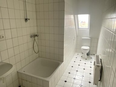 Wohnung zur Miete 449 € 3 Zimmer 63 m² 4. Geschoss Krusestraße 5 Ruhrort Duisburg 47119