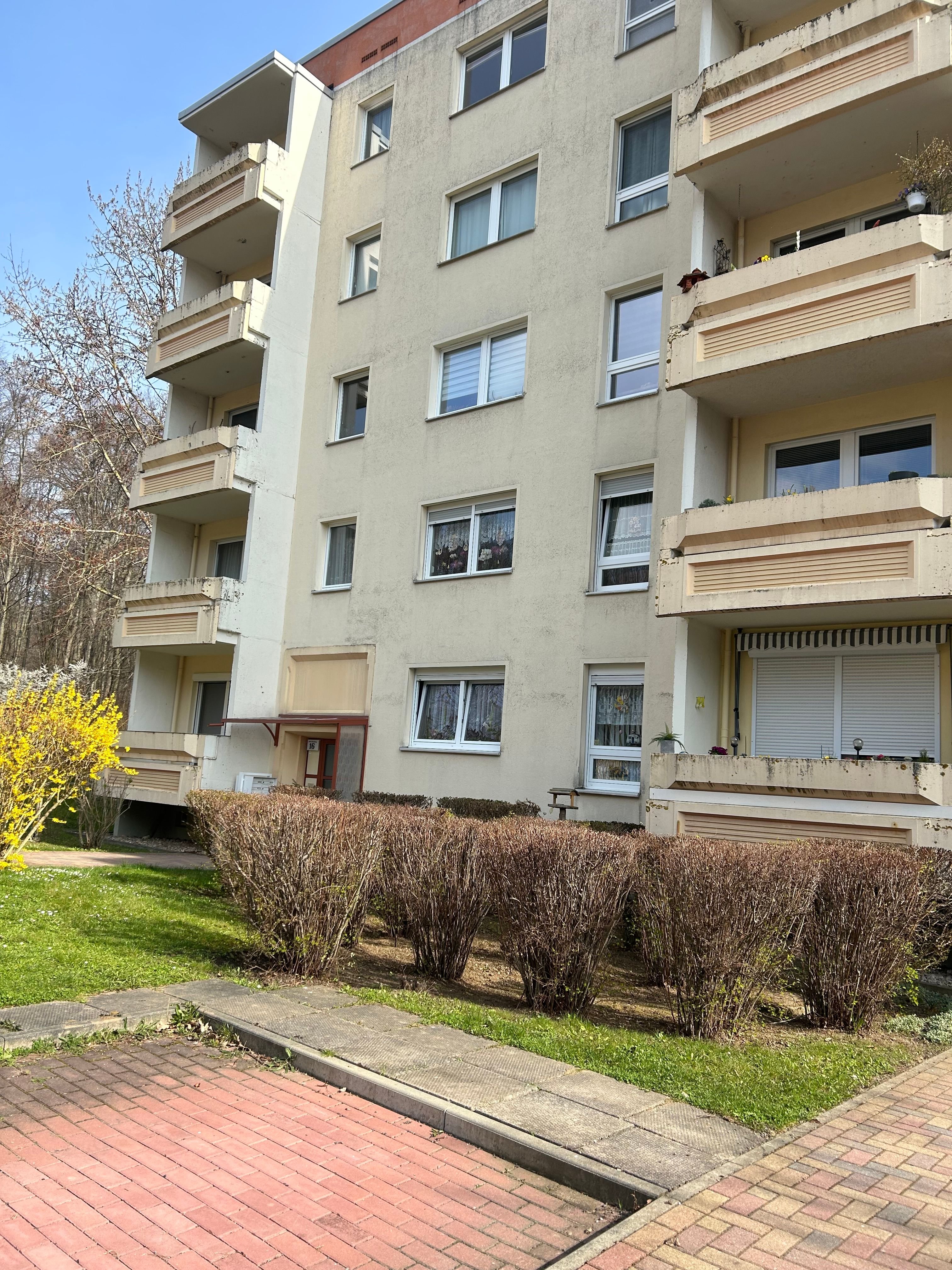 Wohnung zum Kauf 85.000 € 3 Zimmer 67 m² 4. Geschoss Unterm Ettersberg Schöndorf Weimar 99427