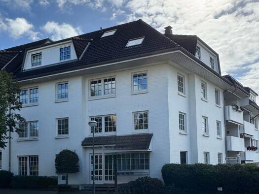 Wohnung zur Miete 525 € 2 Zimmer 52,9 m² Geschoss -3/3 frei ab sofort Toitenwinkel Rostock 18147