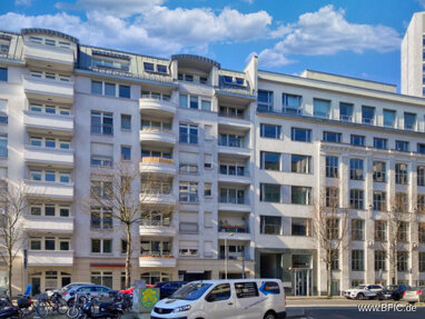 Wohnung zum Kauf 369.000 € 2 Zimmer 50 m² 6. Geschoss Mitte Berlin 10117