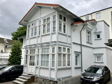 Haus zum Kauf 580.000 € 7 Zimmer 181,7 m² 232 m² Grundstück Ostseebad Heringsdorf Heringsdorf 17424
