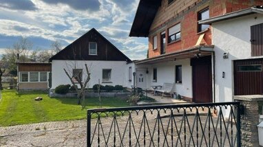 Mehrfamilienhaus zum Kauf Provisionsfrei 145.000 € 7 Zimmer 120 m² 900 m² Grundstück Elteweg 10 +12 Förtha Gerstungen 99834