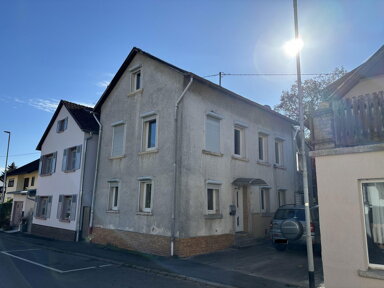 Einfamilienhaus zum Kauf provisionsfrei 149.000 € 6 Zimmer 114 m² 370 m² Grundstück Burg-Layer-Str. 5 Rümmelsheim 55452