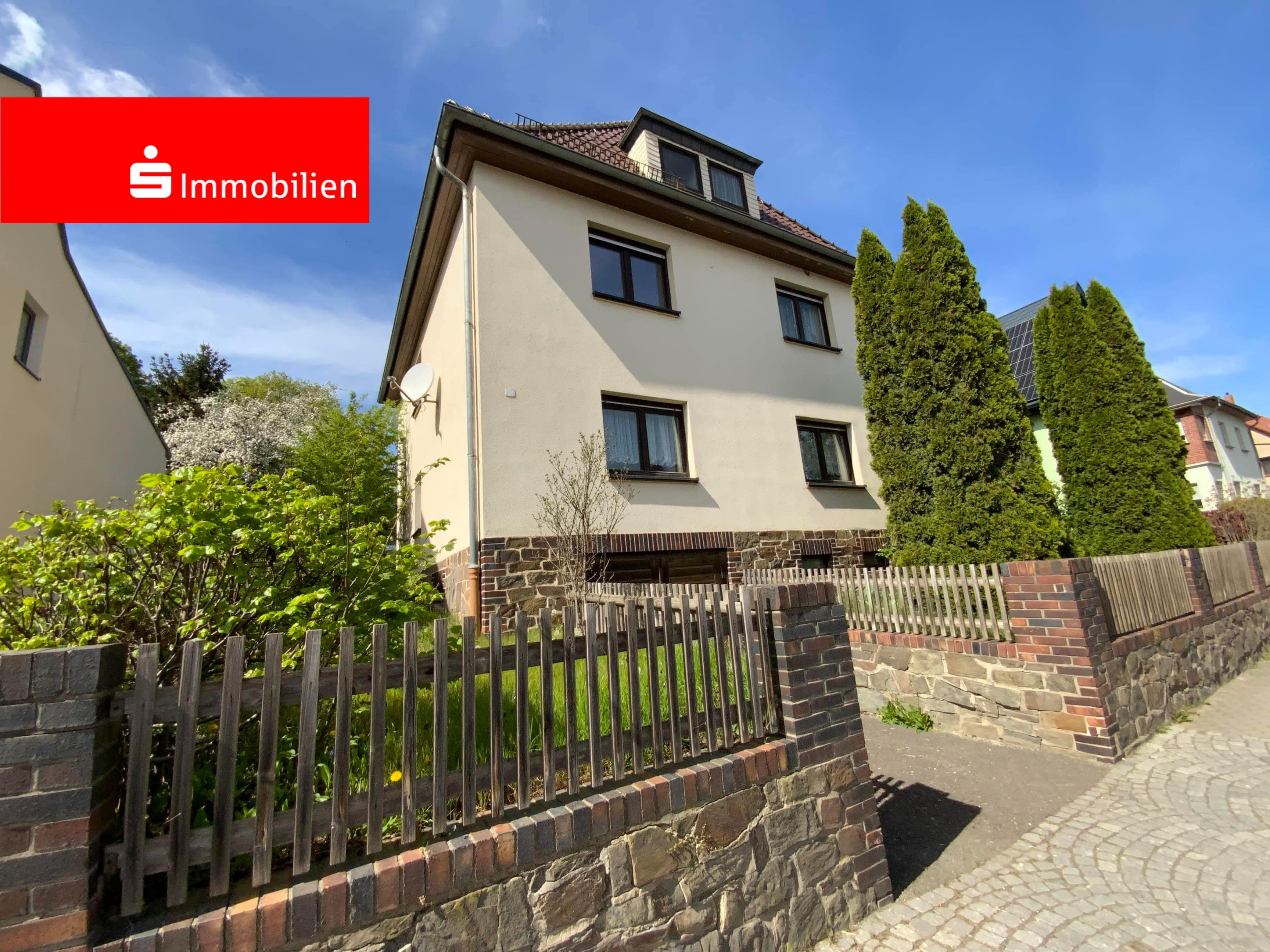 Einfamilienhaus zum Kauf 140.000 € 7 Zimmer 150 m²<br/>Wohnfläche 798 m²<br/>Grundstück Ab sofort<br/>Verfügbarkeit Könitz Unterwellenborn 07333