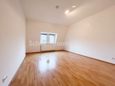 Wohnung zur Miete 990 € 2 Zimmer 74,4 m² 5. Geschoss Bahnhofsviertel Frankfurt am Main 60329