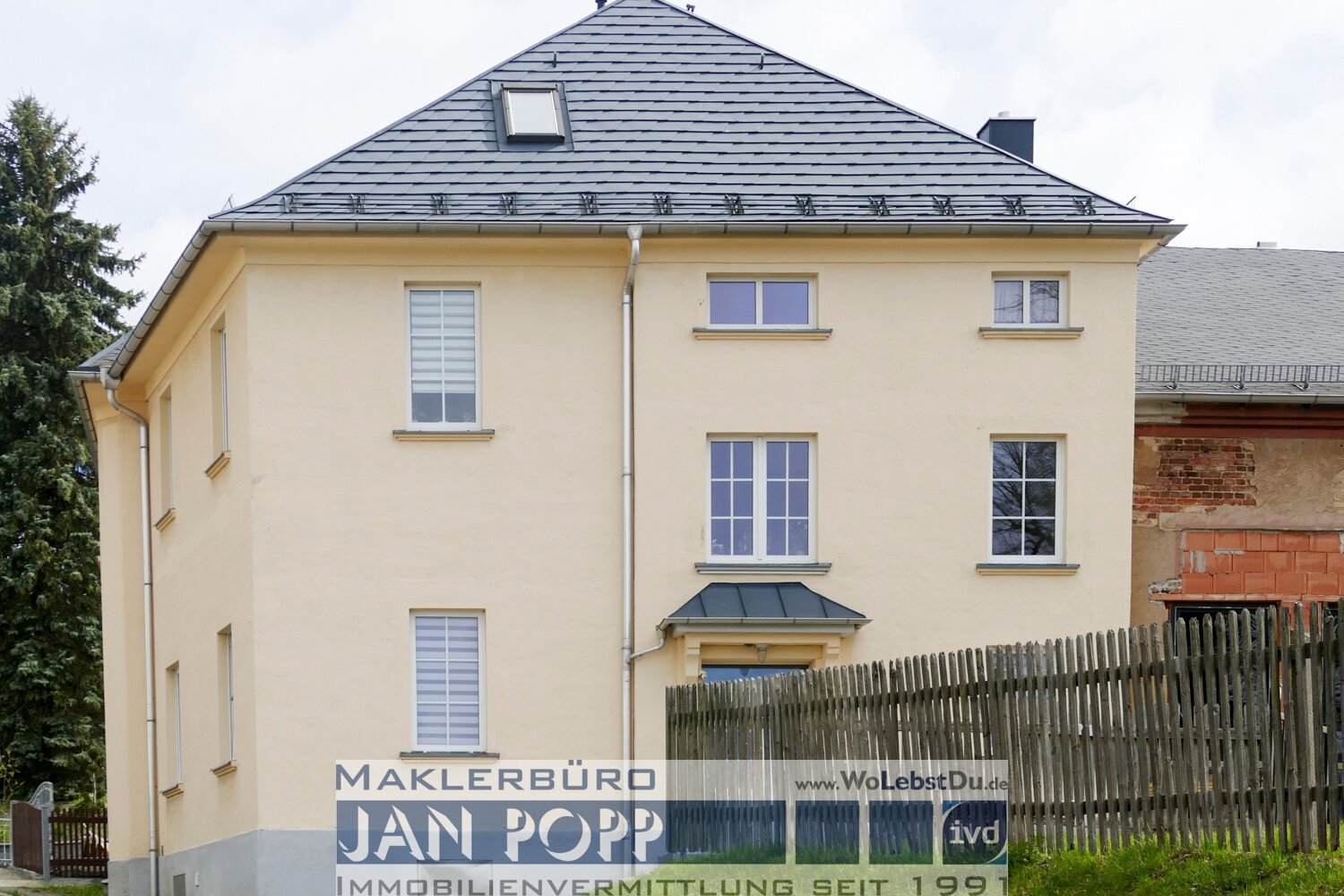 Mehrfamilienhaus zum Kauf 299.000 € 226 m²<br/>Wohnfläche 1.432 m²<br/>Grundstück Greiz Greiz 07973