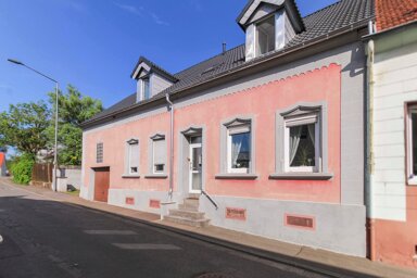 Reihenendhaus zum Kauf 230.000 € 5 Zimmer 144,2 m² 495,2 m² Grundstück Lappentascher Hof Homburg 66424