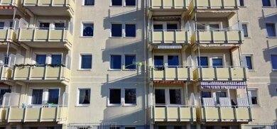 Wohnung zum Kauf 32.000 € 2 Zimmer 48,2 m² 1. Geschoss Wilhelm-Pieck-Straße 27 Oschatz Oschatz 04758