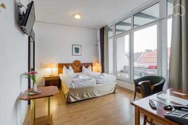 Wohnung zur Miete Wohnen auf Zeit 1.595 € 2 Zimmer 53 m² frei ab sofort Charlottenburg Berlin 10589