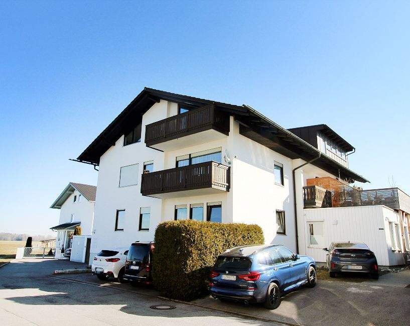 Vermietete 3-Zimmer Wohnung mit Balkon, Stellplatz und Keller!