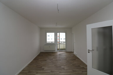 Wohnung zur Miete 359 € 3 Zimmer 55,3 m² 1. Geschoss Tschaikowskistraße 29 Wasserberg - Ost Freiberg 09599