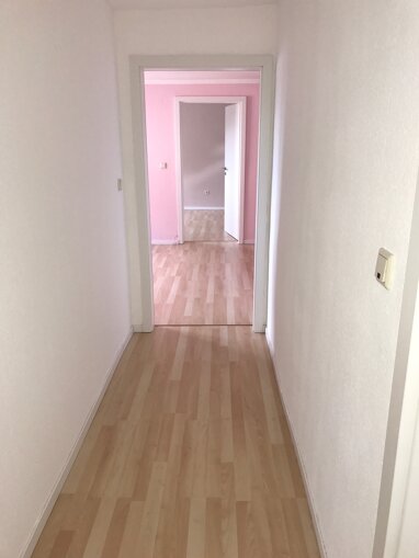 Wohnung zur Miete 900 € 4 Zimmer 87 m² 3. Geschoss frei ab sofort Speyerer Str. 35 Weisenheim am Sand 67256