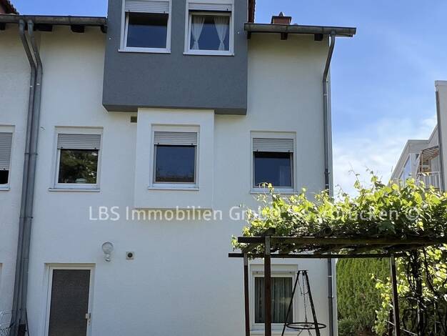 Mehrfamilienhaus zum Kauf 308.000 € 7 Zimmer 157 m² 315 m² Grundstück Homburg 66424
