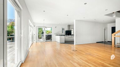 Doppelhaushälfte zum Kauf 1.950.000 € 7 Zimmer 251,5 m² 510 m² Grundstück frei ab sofort Utting Utting am Ammersee 86919