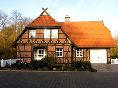 Einfamilienhaus zum Kauf 650.000 € 7 Zimmer 229,8 m² 923 m² Grundstück Lindenbergviertel Neubrandenburg / Lindenberg-Süd 17033