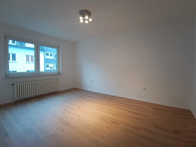 Wohnung zur Miete 576 € 2 Zimmer 64 m² 1. Geschoss frei ab sofort Wandastr. 6 Rüttenscheid Essen 45136