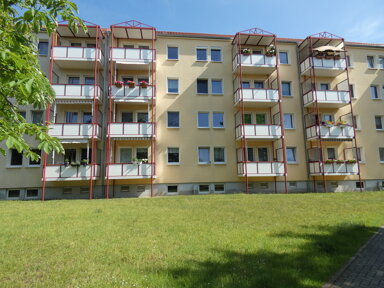 Wohnung zur Miete 332 € 3 Zimmer 57,3 m² 3. Geschoss frei ab sofort J.-R.-Becher-Straße 66 Nordostring Bautzen 02625