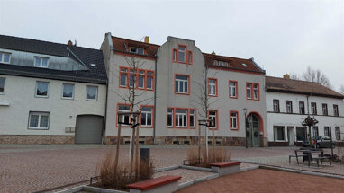 Mehrfamilienhaus zum Kauf 250.000 € 1.130 m² Grundstück Rötha Rötha 04571