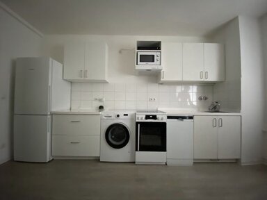 Wohnung zur Miete 519 € 1,5 Zimmer 41,5 m² 1. Geschoss frei ab 01.05.2025 Weststr. 43 Benrath Düsseldorf 40597