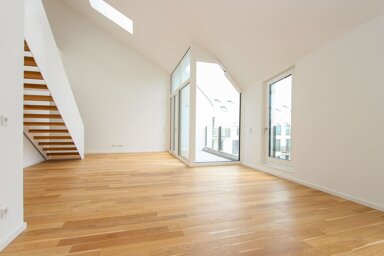 Maisonette zur Miete 3.207,48 € 4 Zimmer 144,3 m² 5. Geschoss frei ab 01.02.2025 Gmunder Straße 20b Obersendling München 81379