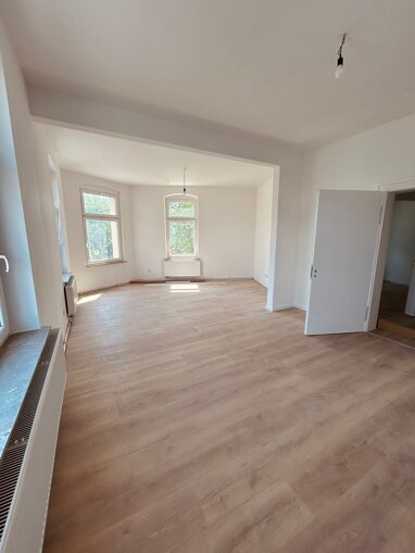 Wohnung zur Miete 850 € 3 Zimmer 95 m² Erdgeschoss Hagenschestraße 1 Lage Lage 32791