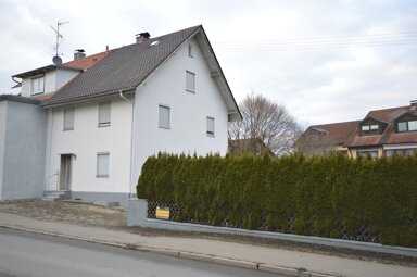 Doppelhaushälfte zum Kauf 305.000 € 5 Zimmer 120 m² 524 m² Grundstück frei ab sofort Bad Schussenried Bad Schussenried 88427