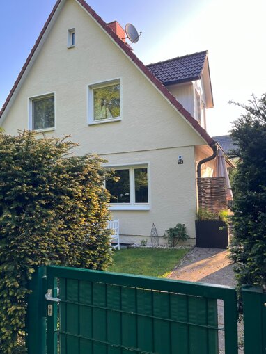 Einfamilienhaus zur Miete 1.900 € 4 Zimmer 114 m² 450 m² Grundstück Rissen Hamburg 22559