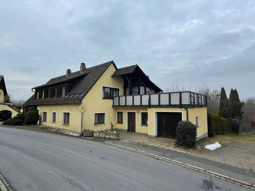 Einfamilienhaus zum Kauf 149.000 € 7 Zimmer 160 m² 592 m² Grundstück Thumsenreuth Krummennaab / Thumsenreuth 92703
