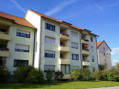 Wohnung zur Miete 401,71 € 3 Zimmer 86 m² Pfarrer-Greiner-Str. 2 Neustadt Neustadt b.Coburg 96465