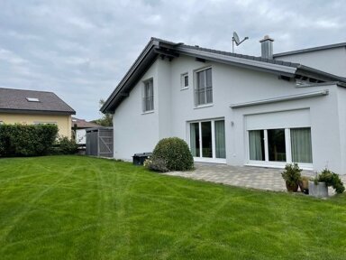 Einfamilienhaus zur Miete 3.120 € 240 m² 647 m² Grundstück frei ab sofort Aich Aichtal 72631