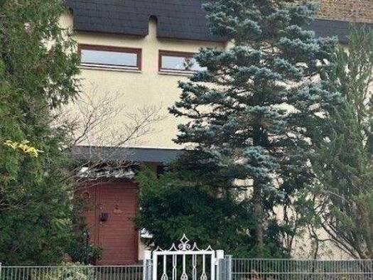 Einfamilienhaus zum Kauf 396.000 € 243 m² 776 m² Grundstück Im Tiefrödlein 23 Bad Kissingen 97688