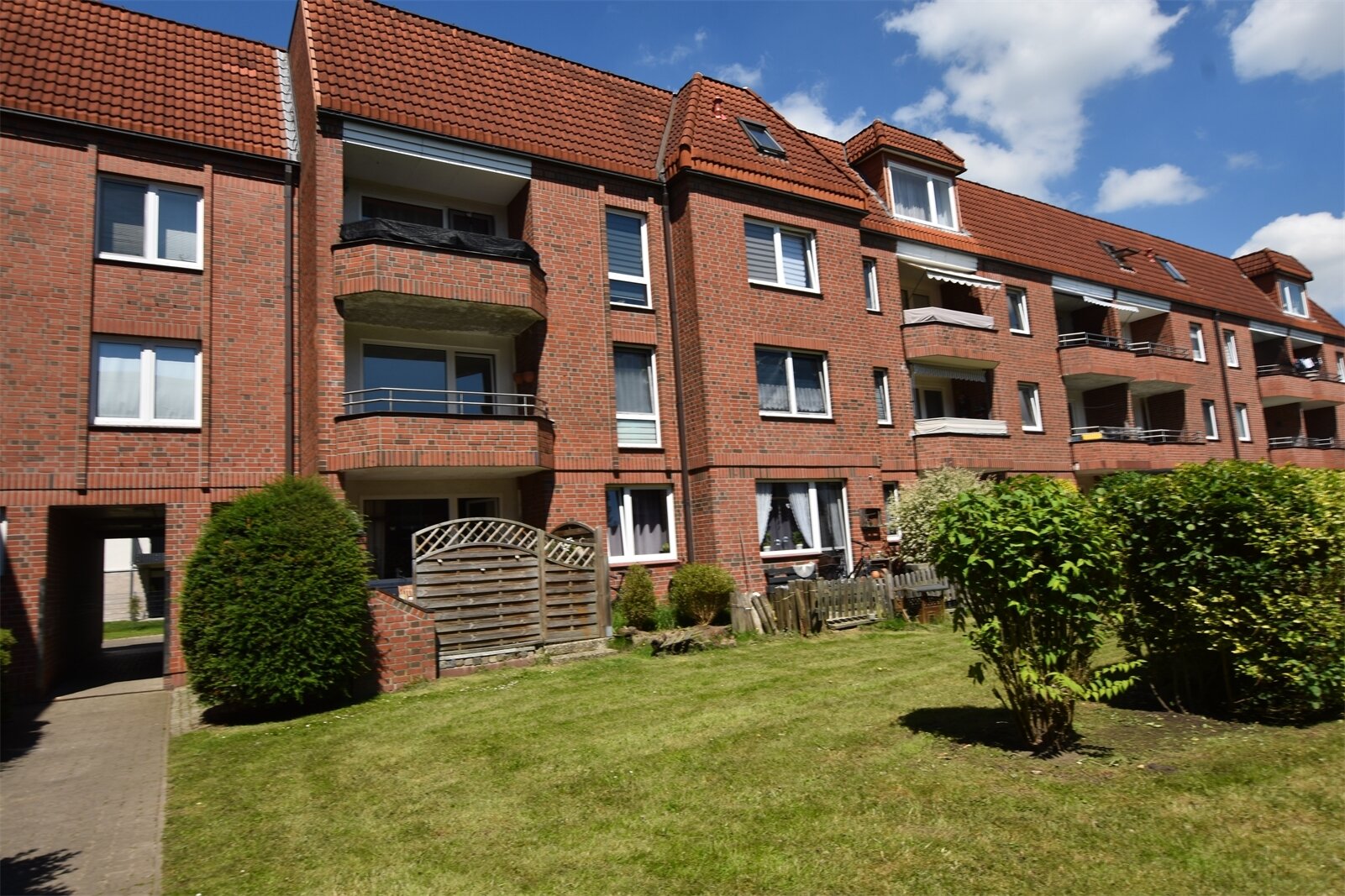 Wohnung zur Miete nur mit Wohnberechtigungsschein 445,54 € 2,5 Zimmer 68,2 m²<br/>Wohnfläche 1. Stock<br/>Geschoss Brunsbüttel 25541
