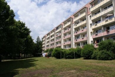 Wohnung zur Miete 362 € 3 Zimmer 61,3 m² 5. Geschoss frei ab sofort Von-Hoff-Str. 23 West Gotha 99867