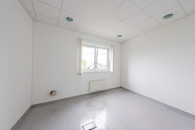 Praxis zur Miete 433,20 € 16,2 m² Bürofläche Vöcklabrucker Straße 24 Pinsdorf 4812
