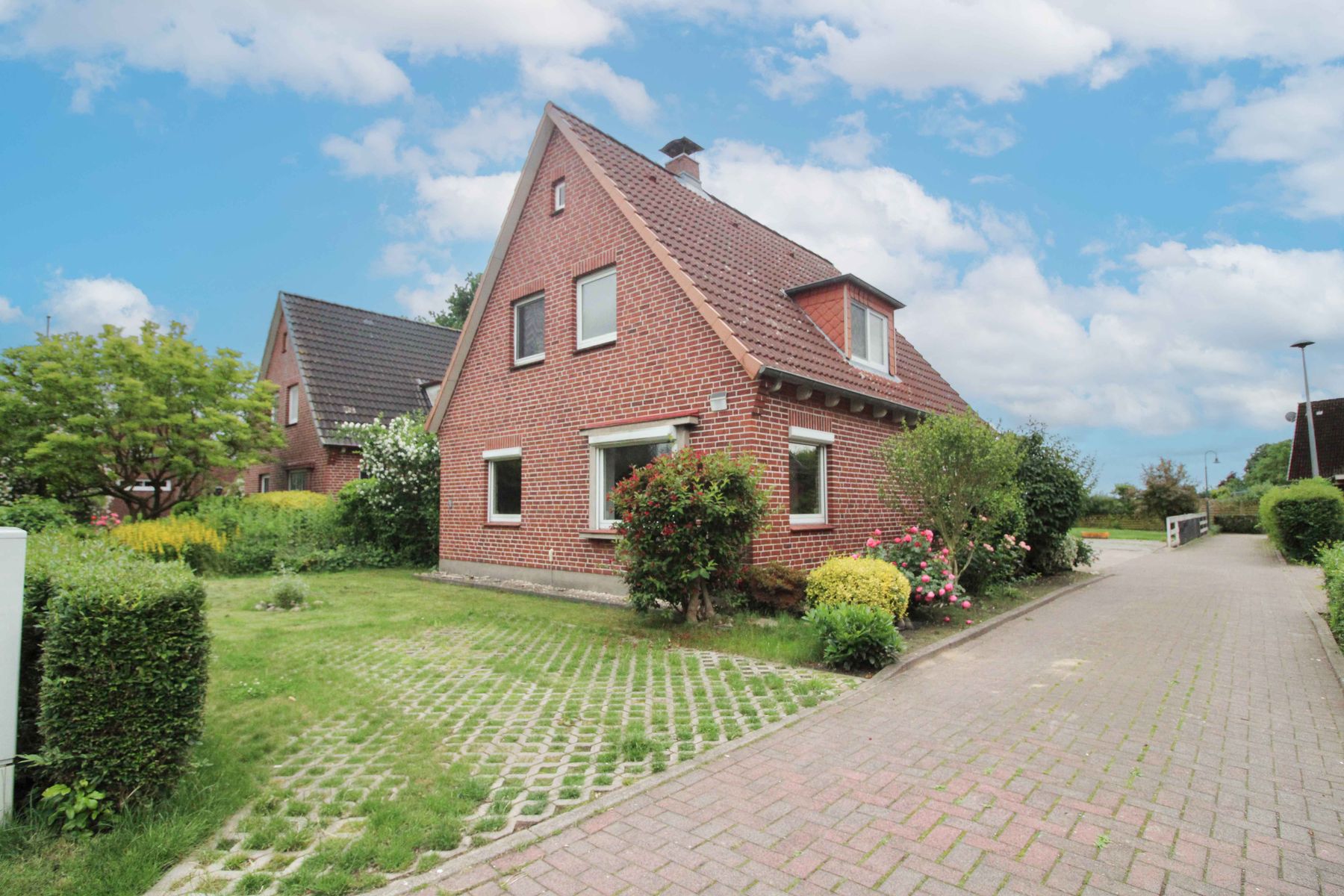 Einfamilienhaus zum Kauf 219.000 € 4 Zimmer 98,2 m²<br/>Wohnfläche 669,2 m²<br/>Grundstück Grevenkop 25361