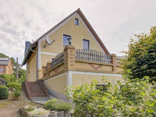 Haus zum Kauf 235.000 € 5 Zimmer 184 m² 436 m² Grundstück frei ab sofort Tschirma Berga/Elster 07980