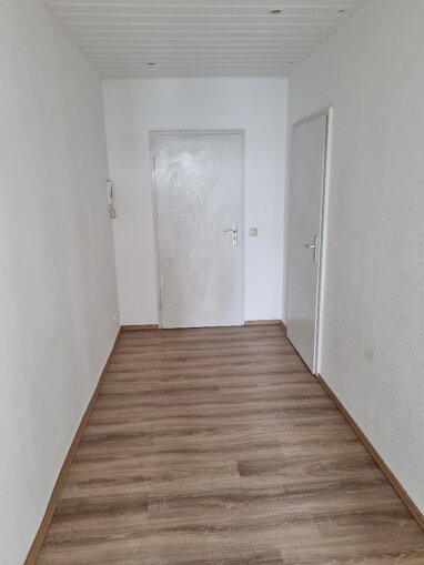Wohnung zur Miete 595 € 3 Zimmer 84 m² Pirnaer Landstraße 119 Leuben (Stephensonstr.) Dresden 01257