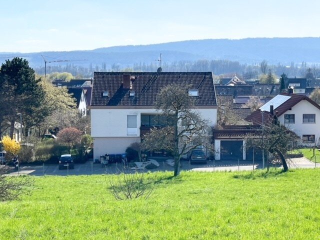 Mehrfamilienhaus zum Kauf 1.080.000 € 14 Zimmer 330 m²<br/>Wohnfläche 885 m²<br/>Grundstück Markelfingen Radolfzell-Markelfingen 78315