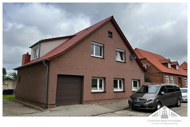 Einfamilienhaus zum Kauf 154.750 € 5 Zimmer 100 m² 350 m² Grundstück Kussiner Straße 1a Neukloster Neukloster 23992