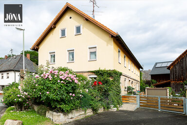 Einfamilienhaus zum Kauf 9 Zimmer 270 m² 945 m² Grundstück Motschenbach Mainleus 95336