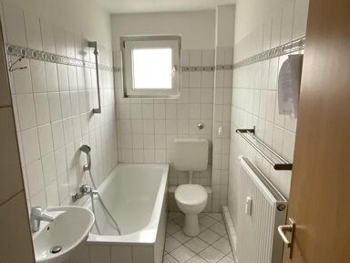 Wohnung zur Miete 359 € 2 Zimmer 50 m² 1. Geschoss Styrumer Straße 40 Obermeiderich Duisburg 47138